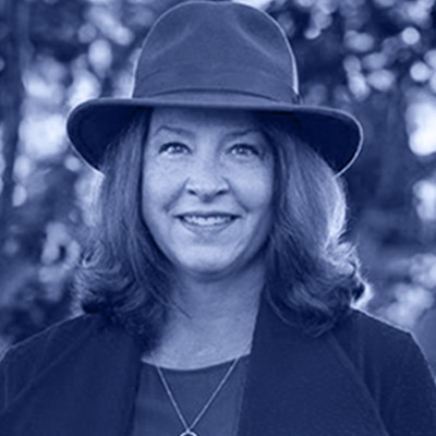 Headshot of Seleyn DeYarus